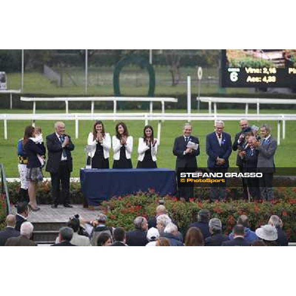 The prize giving ceremony of the Gran Criterium. Milan, San Siro racecourse,12 ottobre 2014 photo Stefano Grasso/Trenno srl