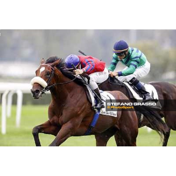 Cristian Demuro on Altroquando wins the Premio Città di Nioceto Milan, San Siro racecourse,12 ottobre 2014 photo Stefano Grasso/Trenno srl