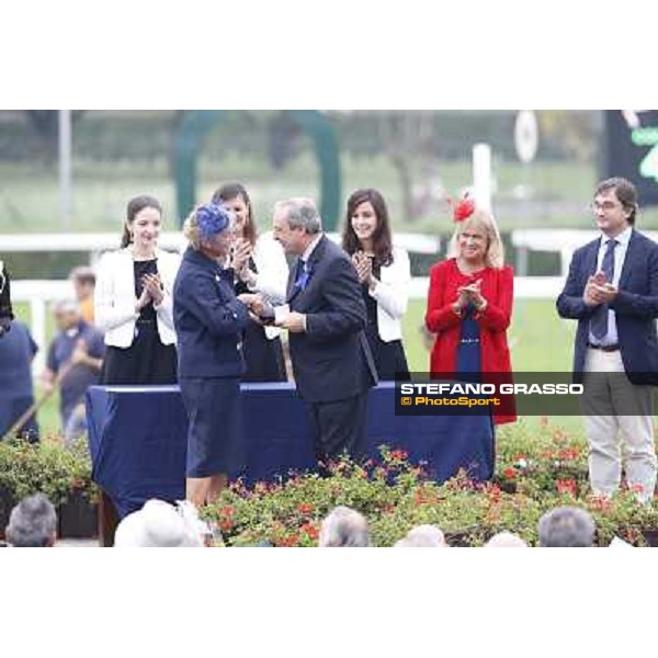 The prize giving ceremony of the Premio Verziere - Mem.Aldo Cirla Milan, San Siro racecourse,12 ottobre 2014 photo Stefano Grasso/Trenno srl