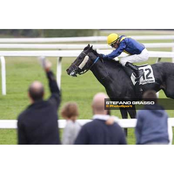 Mario Esposito on Stregatto wins the Premio UNPCPS Milan, San Siro racecourse,12 ottobre 2014 photo Stefano Grasso/Trenno srl