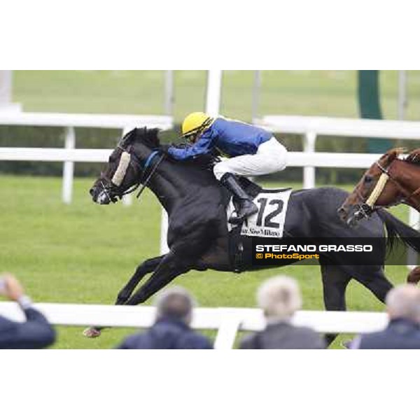 Mario Esposito on Stregatto wins the Premio UNPCPS Milan, San Siro racecourse,12 ottobre 2014 photo Stefano Grasso/Trenno srl