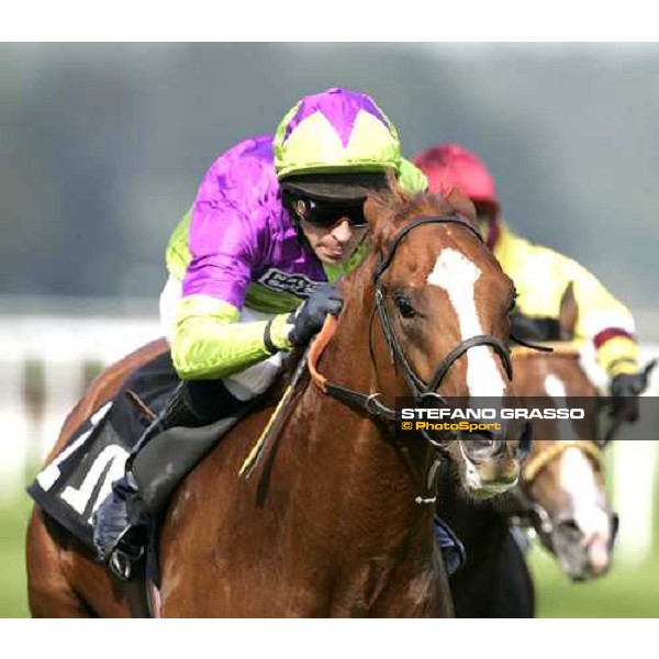 Ted Durcan on Ajigolo wins the 132. Maurice Lacroix-Trophy Baden Baden 2nd september 2005 ph. Stefano Grasso