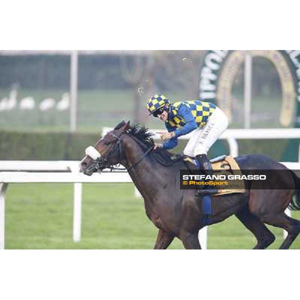 Gran Premio del Jockey Club Fabio Branca and Dylan Mouth Milano,San Siro racecourse 19 otct.2014 photo Stefano Grasso/Trenno srl