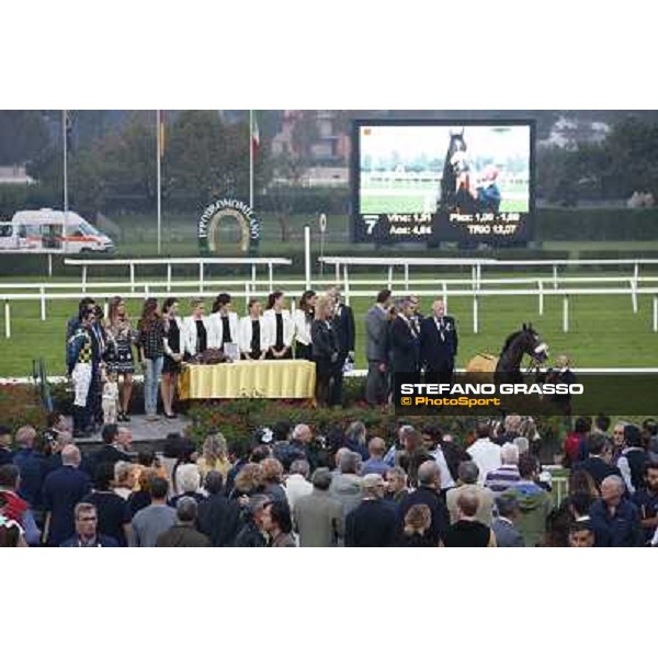 Gran Premio del Jockey Club - The prize giving ceremony Milano,San Siro racecourse 19 otct.2014 photo Stefano Grasso/Trenno srl