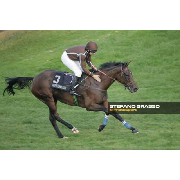 Dirck Fuhrmann on Ladrina wins Preis des Murgtals Baden Baden 2nd september 2005 ph. Stefano Grasso