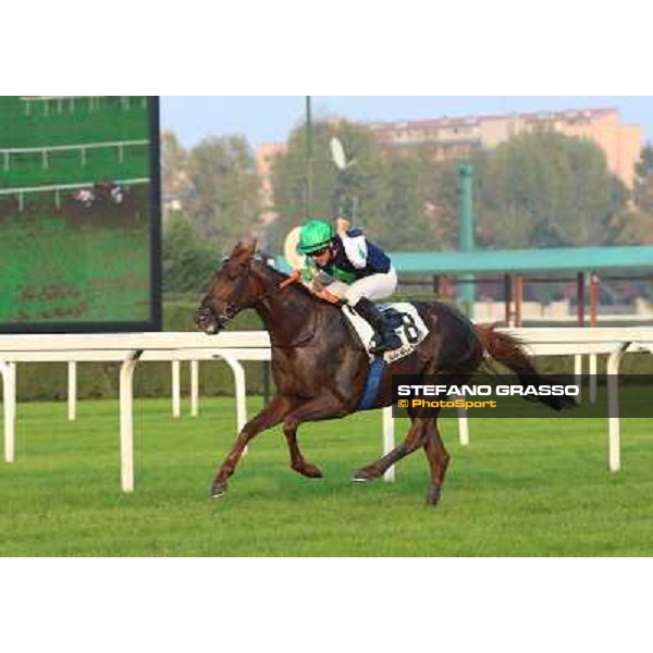 Auge with Spoil the Fun wins the Premio del Piazzale Milano,San Siro racecourse 19 otct.2014 photo Domenico Savi/Grasso/Trenno srl