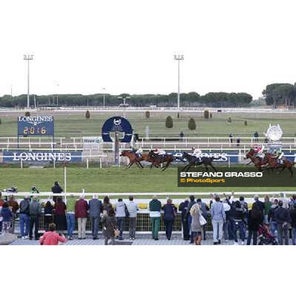 Fabio Branca and Final Score win the Premio Longines Lydia Tesio Roma.Capannelle racecourse 26th october 2014 ph.Stefano Grasso