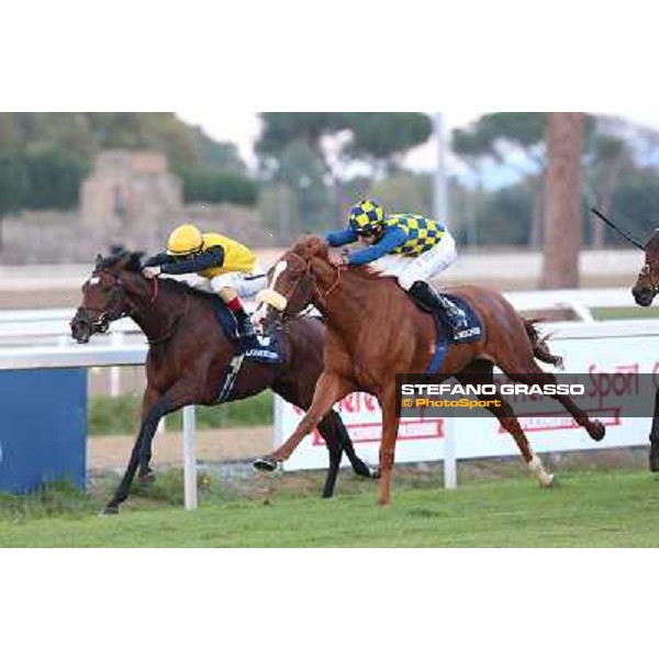 Fabio Branca and Final Score win the Premio Longines Lydia Tesio Roma.Capannelle racecourse 26th october 2014 ph.Domenico Savi/Grasso