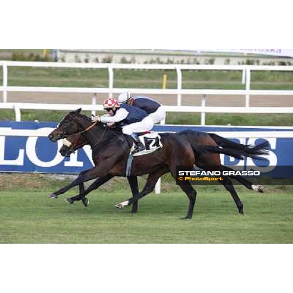 Olivier Peslier on Cape Magic goes to win the Premio Conte Felice Scheibler Roma.Capannelle racecourse 26th october 2014 ph.Stefano Grasso