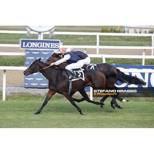 Olivier Peslier on Cape Magic goes to win the Premio Conte Felice Scheibler Roma.Capannelle racecourse 26th october 2014 ph.Stefano Grasso