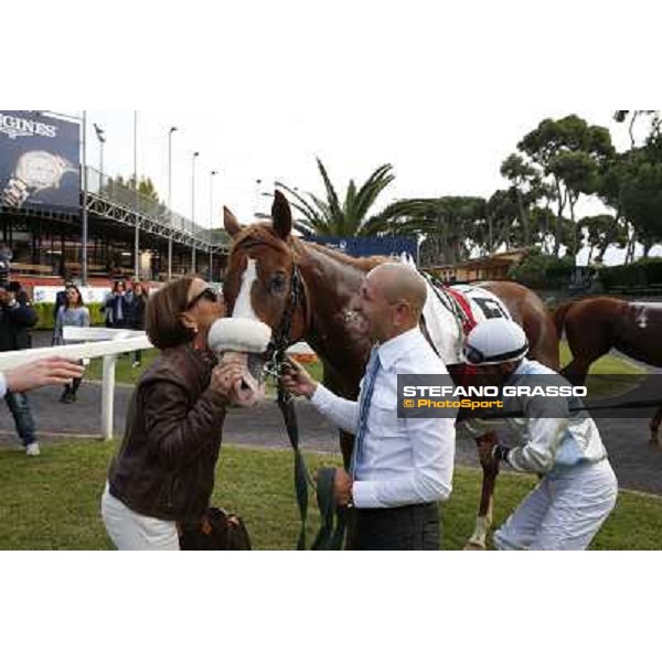 Dario Vargiu,Misterious Boy and their connection after winning the Premio Guido Berardelli Roma.Capannelle racecourse 26th october 2014 ph.Stefano Grasso