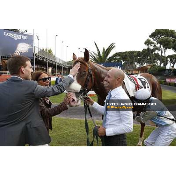 Dario Vargiu,Misterious Boy and their connection after winning the Premio Guido Berardelli Roma.Capannelle racecourse 26th october 2014 ph.Stefano Grasso