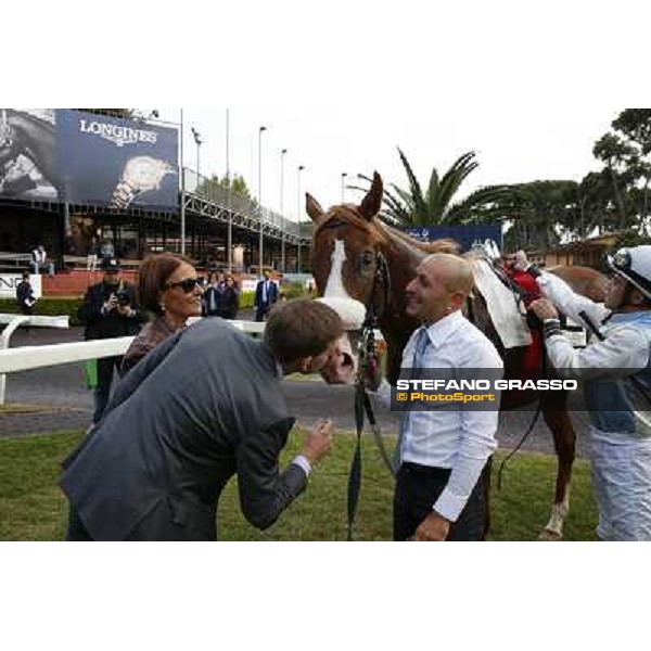 Dario Vargiu,Misterious Boy and their connection after winning the Premio Guido Berardelli Roma.Capannelle racecourse 26th october 2014 ph.Stefano Grasso