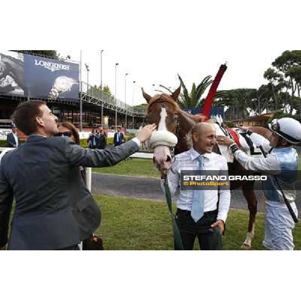 Dario Vargiu,Misterious Boy and their connection after winning the Premio Guido Berardelli Roma.Capannelle racecourse 26th october 2014 ph.Stefano Grasso