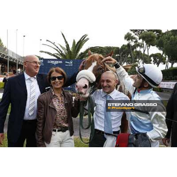 Dario Vargiu,Misterious Boy and their connection after winning the Premio Guido Berardelli Roma.Capannelle racecourse 26th october 2014 ph.Stefano Grasso