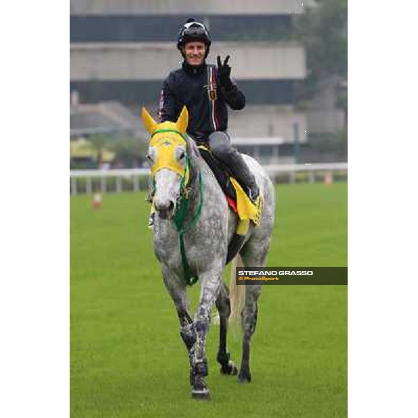 Mirco Demuro on Little Gerda Morning track works Hong Kong - Sha Tin racecourse,10/12/2014 ph.Domenico Savi/Stefano Grasso