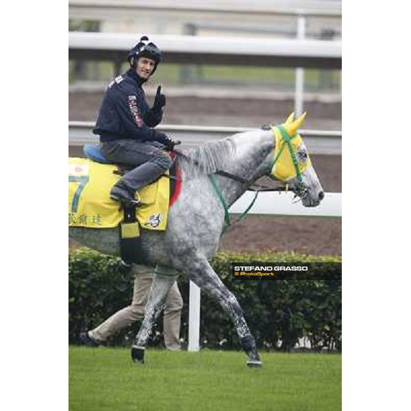Mirco Demuro on Little Gerda Morning track works Hong Kong - Sha Tin racecourse,10/12/2014 ph.Stefano Grasso