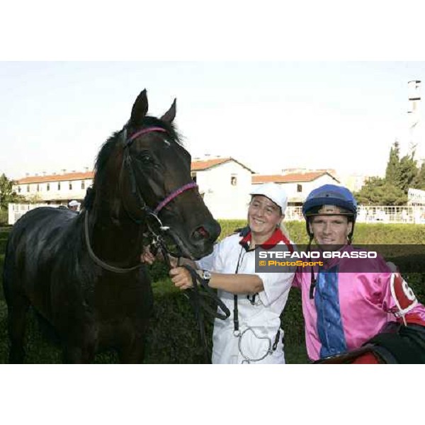 Senex, his groom and Andreas Suborics after the triumph in the Bosphorus Cup Istanbul 10th september 2005 ph. Stefano Grasso