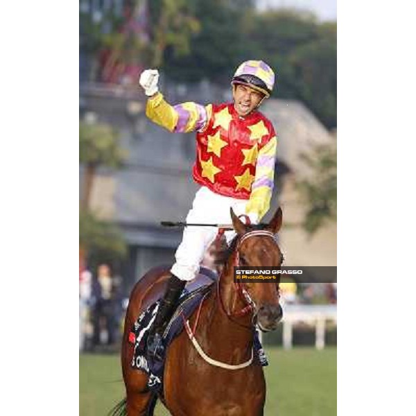 Joao Moreira on Design on Rome wins the Longines Hong Kong Cup Hong Kong,12/12/2014 ph.Stefano Grasso