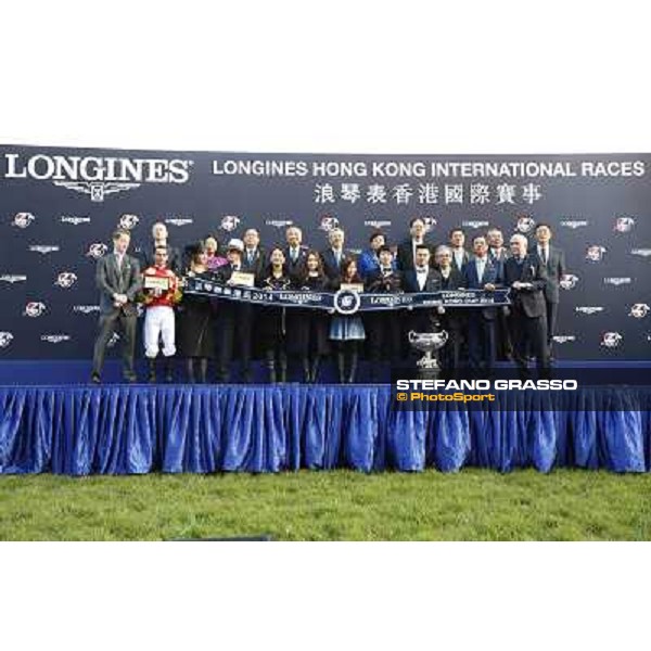 Joao Moreira on Design on Rome wins the Longines Hong Kong Cup Hong Kong,12/12/2014 ph.Stefano Grasso