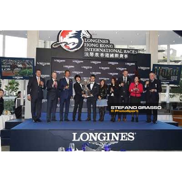 Joao Moreira on Design on Rome wins the Longines Hong Kong Cup Hong Kong,12/12/2014 ph.Stefano Grasso