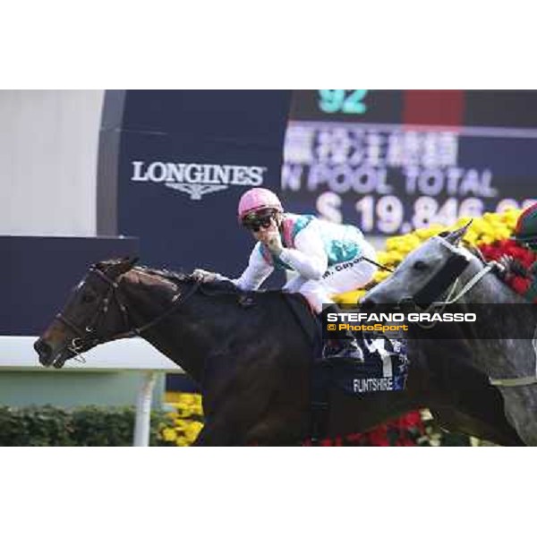 Maxim Guyon on Flinthshire wins the Longines Hong Kong Vase Hong Kong,12/12/2014 ph.Stefano Grasso