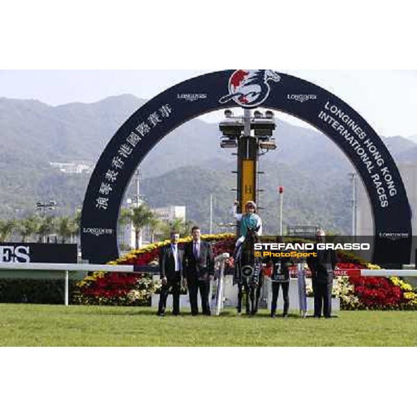 Maxim Guyon on Flinthshire wins the Longines Hong Kong Vase Hong Kong,12/12/2014 ph.Stefano Grasso