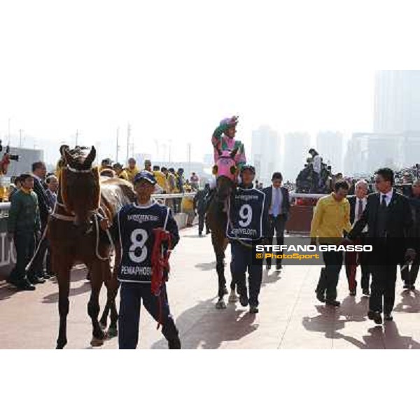 Zac Purton on Aerovelocity wins the Longines Hong Kong Sprint Hong Kong,12/12/2014 ph.Stefano Grasso