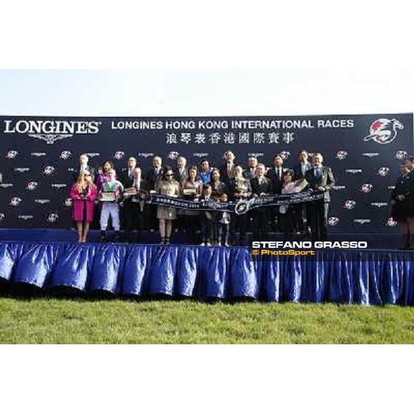 Zac Purton on Aerovelocity wins the Longines Hong Kong Sprint Hong Kong,12/12/2014 ph.Stefano Grasso