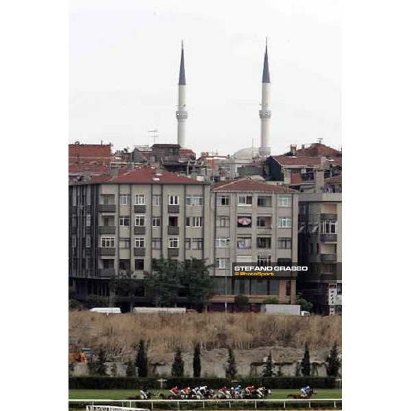 racing at Istanbul racetrack Istanbul 10th sept. 2005 ph. Stefano Grasso