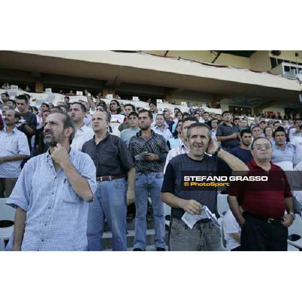 racegoers at Istanbul racetrack Istanbul 10th sept. 2005 ph. Stefano Grasso