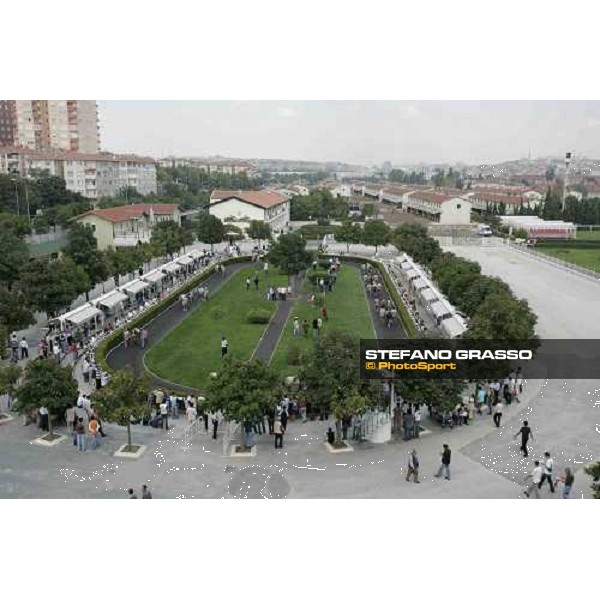 a view of the parade ring of Istanbul racetrack Istanbul 10th sept. 2005 ph. Stefano Grasso