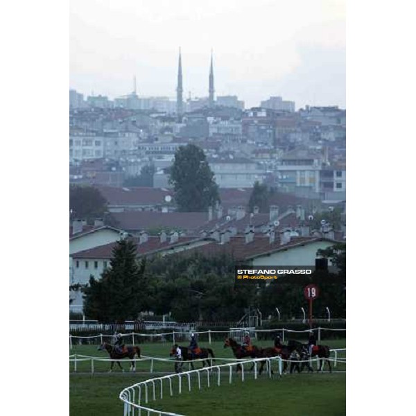 Veliefendi racetrack Istanbul, 9th sept.2005 ph. Stefano Grasso