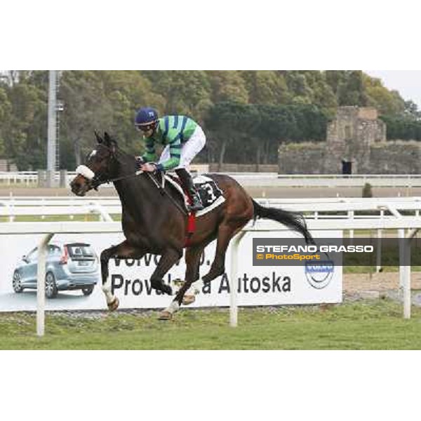 1 marzo 2015 ROMA -Ippodromo Capannellle Capannelle Premio Torre Astura vince Fabio Branca su Halling Spectrum photo Domenico Savi/GRASSO
