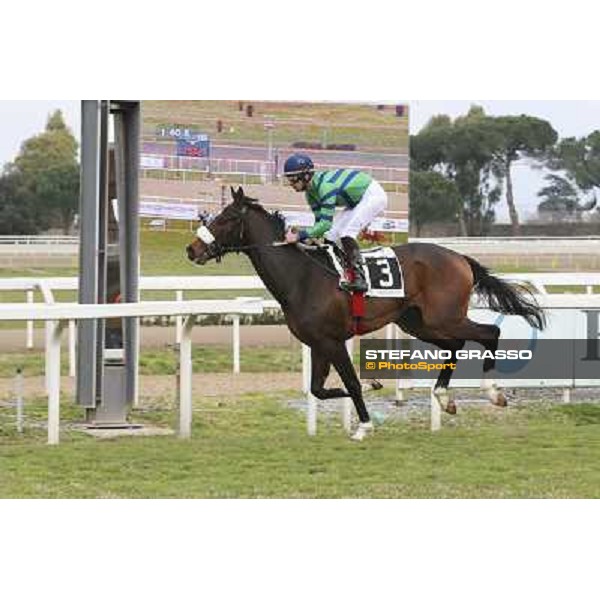 1 marzo 2015 ROMA -Ippodromo Capannellle Capannelle Premio Torre Astura vince Fabio Branca su Halling Spectrum photo Domenico Savi/GRASSO