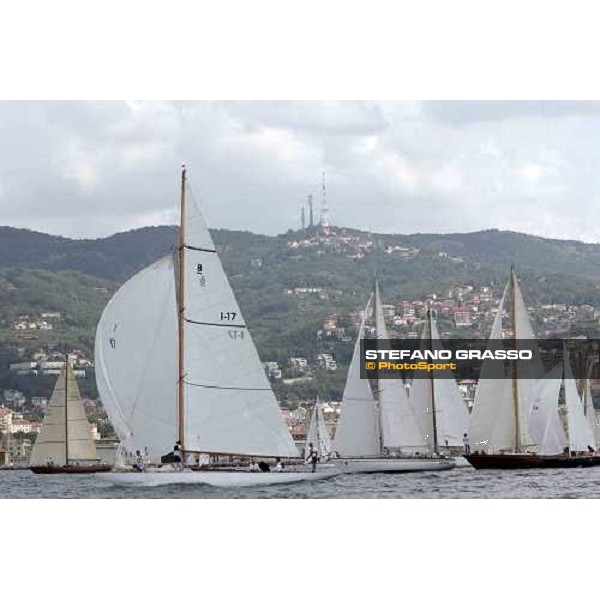 Aria leeds the fleet after the start-Yacht Club Adriaco - 8th meeting Cittˆ di Trieste - \'Arrigo Modugno Trophy\' - Sciarrelli Cup Triest, 17th september 2005 ph. Stefano Grasso