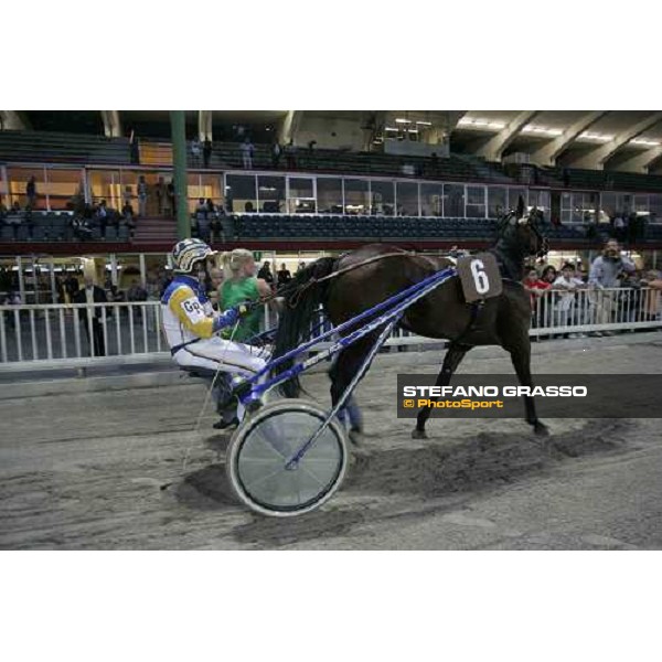 Gran Premio Cittˆ di Trieste- Fabio Jegher- giampaolo Minnucci with Chanson d\' inverne parade in front of grandstand of Montebello racetrack Triest, 25th september 2005 ph. Stefano Grasso