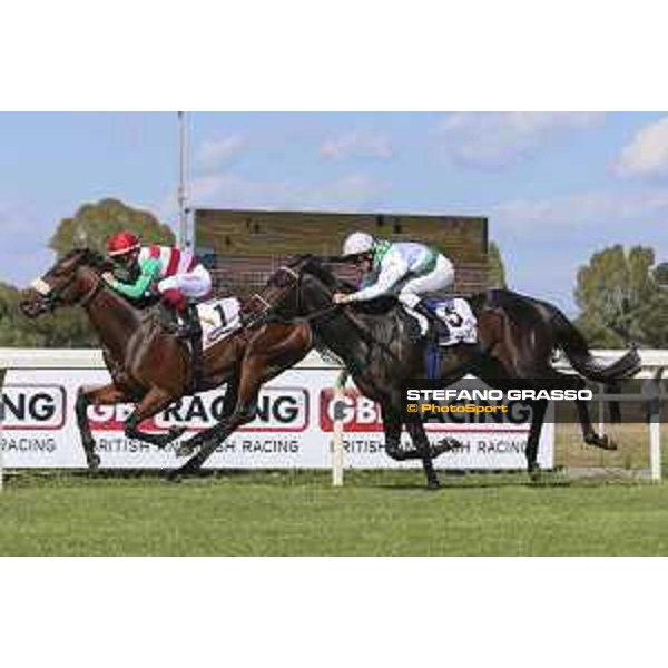 Umberto Rispoli on Cleo Fan wins the Premio Presidente della Repubblica GBI Racing Rome Capannelle Racecourse, 10 may 2015 ph. Domenico Savi/Hippogroup Roma Capannelle