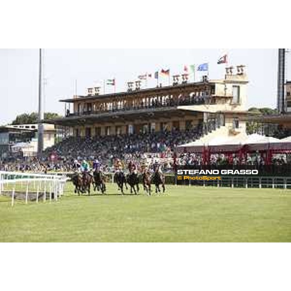 Grandstand Rome,Capannelle racecourse 17th may 2015 ph.Stefano Grasso