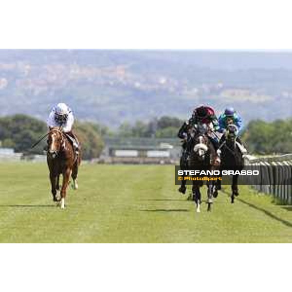 Premio Dionisia Dario Vargiu on Giacalmarbar Rome,Capannelle racecourse 17th may 2015 ph.Stefano Grasso