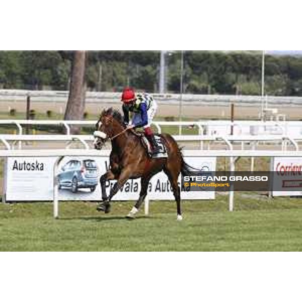 Premio Carlo D\'Alessio Fabio Branca on Dylan Mouth Rome,Capannelle racecourse 17th may 2015 ph.Stefano Grasso