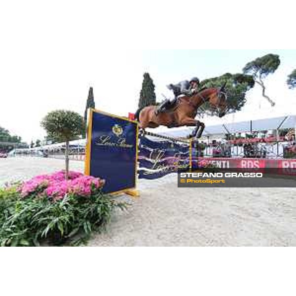 Henrik Von Eckermann and Cantinero win the Loro Piana Grand Prix City of Rome Roma,24th May 2015 ph.Stefano Grasso/Loro Piana