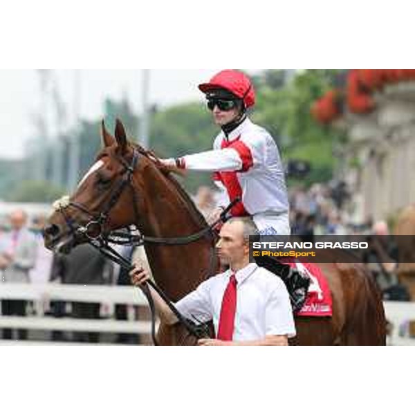 Robert HAvlin on Longina Milano - San Siro galopp racecourse,31st may 2015 ph.Stefano Grasso/Trenno srl