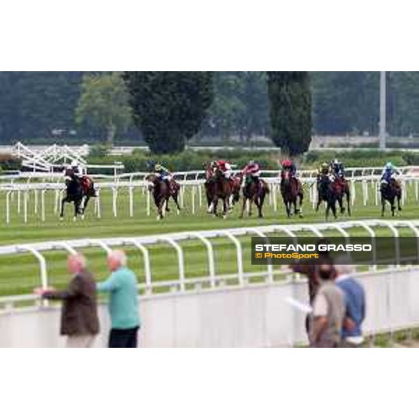 Umberto Rispoli on Kaspersky wins the Premio Carlo Vittadini Milano - San Siro galopp racecourse,31st may 2015 ph.Stefano Grasso/Trenno srl