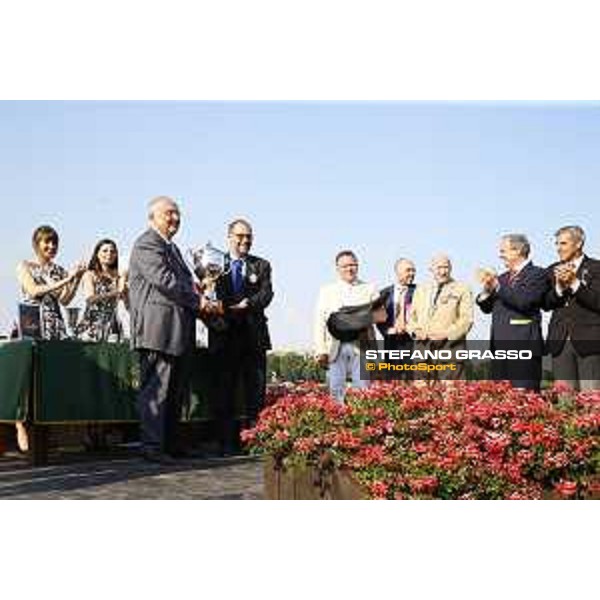 The Prize giving ceremony Gran Premio di Milano Milano - San Siro racecourse,7th june 2015 ph.Stefano Grasso