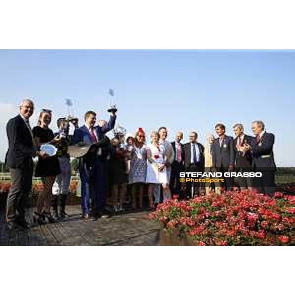 The Prize giving ceremony Gran Premio di Milano Milano - San Siro racecourse,7th june 2015 ph.Stefano Grasso