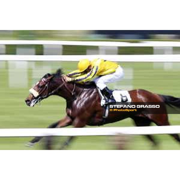 Dario Vargiu and Time Shanakill Milano - San Siro galopp racecourse,7th june 2015 ph.Stefano Grasso/Trenno srl