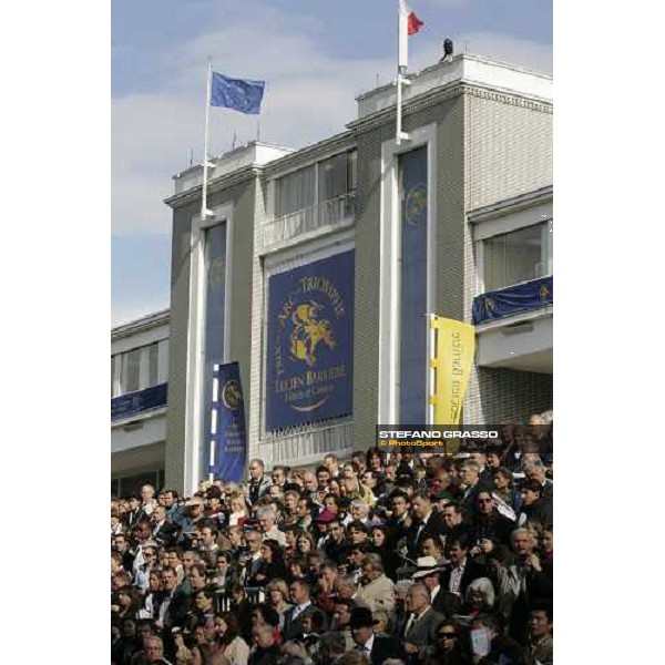 Arc de Trionphe Paris Longchamp, 2nd october 2005 ph .Stefano Grasso