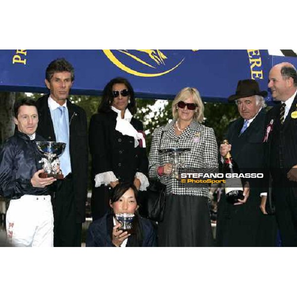 giving prize of Prix Jean Luc- Lagardere won by Horatio Nelson Paris Longchamp, 2nd october 2005 ph .Stefano Grasso