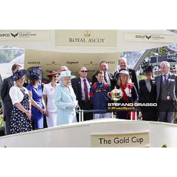 Royal Ascot - Ladies Day - The Queen - Prize giving Gold Cup Ascot - Royal Ascot,18th june 2015 ph.Stefano Grasso